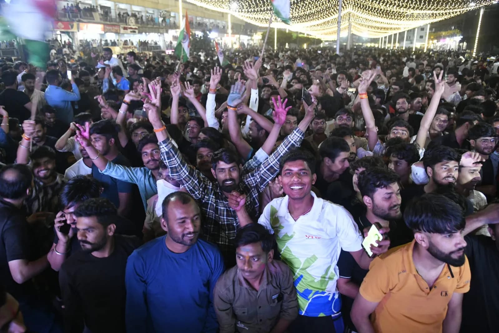 इस मैच के हीरो संजू सैमसन रहे, जिन्होंने 46 बॉल पर 89 रन की पारी खेली। संजू का इस वर्ल्ड कप में यह लगातार तीसरा अर्धशतक था।
