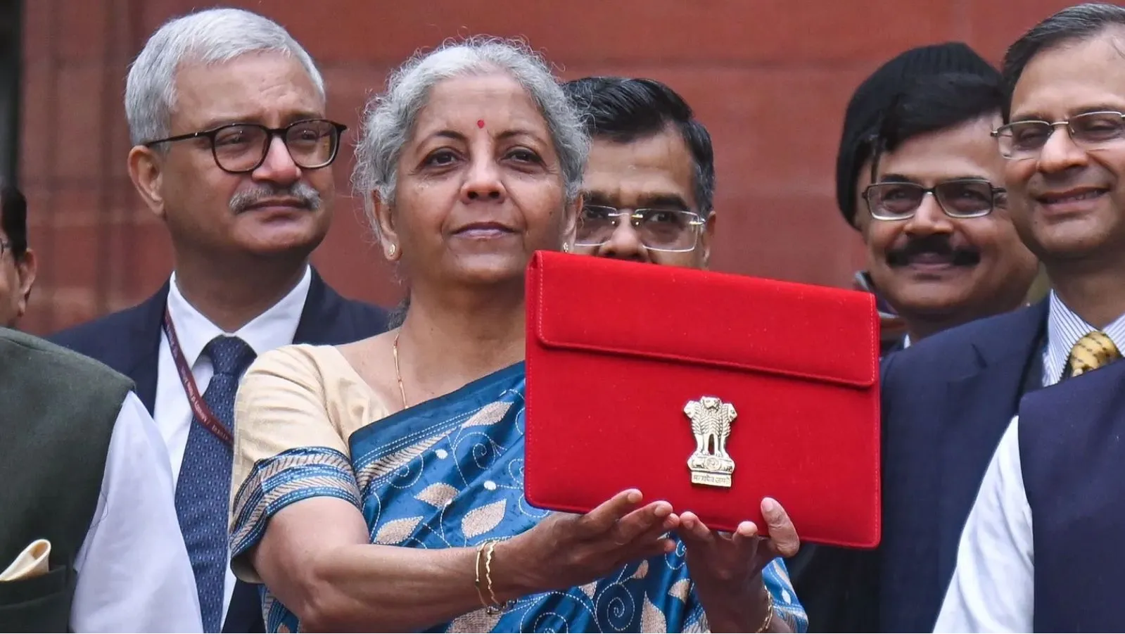 28 जनवरी से संसद का बजट सत्र, 2 अप्रैल तक चलेगा; वित्त मंत्री 29 को आर्थिक सर्वे पेश करेंगी