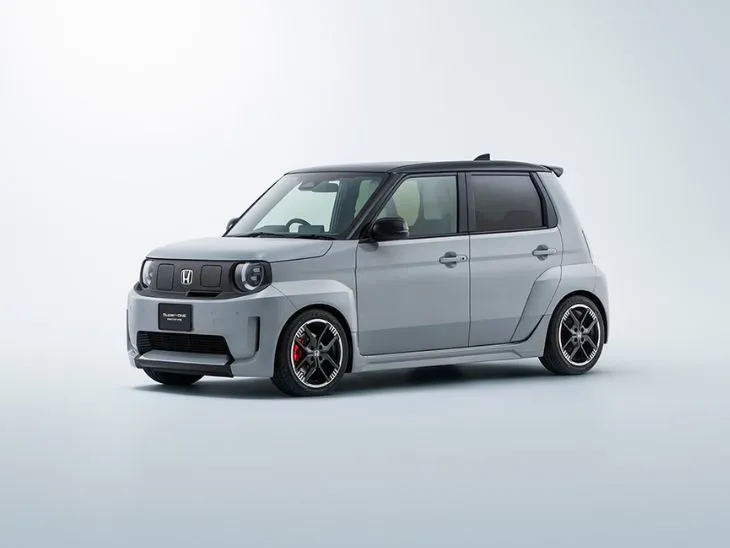 जापान मोबिलिटी शो में किया अनवील, खास बूस्ट मोड के साथ मिलेंगे कई हाईटेक फीचर्स