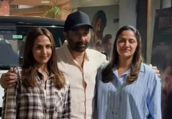 सनी देओल भी साथ थे, साथ में फोटो खिंचवाए; दोनों परिवारों के बीच मतभेद की खबरें थीं