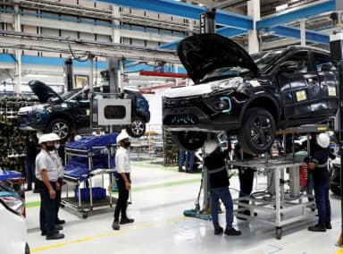 टू-व्हीलर और SUV की डिमांड ने बिक्री बढ़ाई, SIAM रिपोर्ट में सामने आया ग्रोथ ट्रेंड