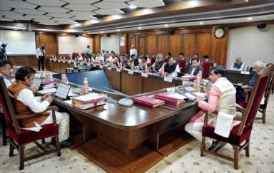 25 हजार आदिवासी परिवारों को फ्री पट्टा रजिस्ट्री, संबल योजना समेत 4 योजनाएं जारी रहेंगी