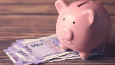 सामान्य नागरिकों को 31 से 60 महीने के डिपॉजिट पर 7.40% इंटरेस्ट मिलेगा; जानें सीनियर सिटीजन को क्या फायदे