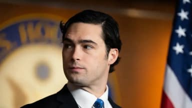 US सांसद ने घुसपैठियों पर चिंता जताई; कहा- एरिया की डेमोग्राफी चेंज हो रही