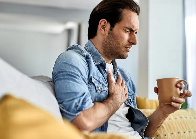 उम्रदराज लोग हाई रिस्क में, सिगरेट-शराब का सेवन खतरनाक; जानें बचाव के तरीके