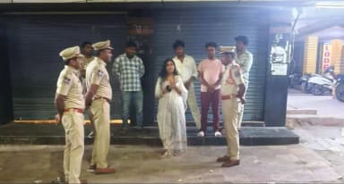 40 मनचलों ने की छेड़छाड़; जानें कौन हैं IPS सुमति