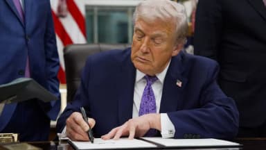 एग्जीक्यूटिव ऑर्डर में लिखा- भारत के तेल इम्पोर्ट की मॉनिटरिंग करेंगे, रूस से खरीदा तो एक्शन लेंगे