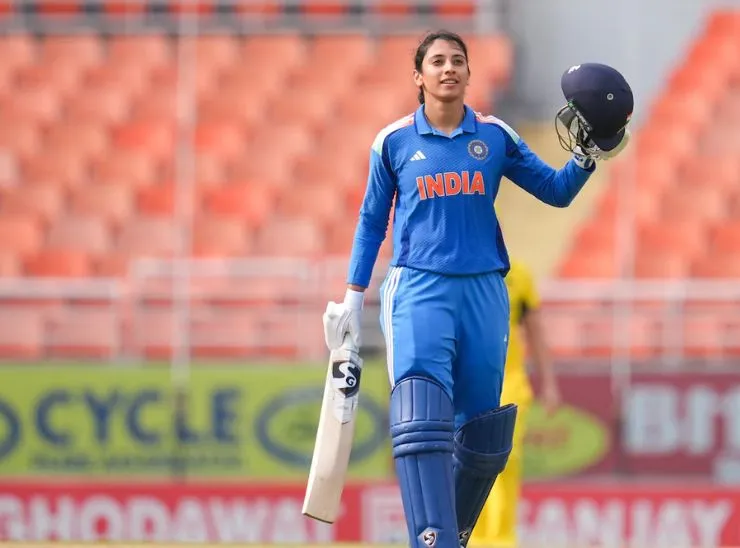 स्मृति मंधाना एक स्थान फिसलीं, लॉरा वोल्वार्ड्ट नंबर 1 बैटर, रोड्रिग्स 10 नंबर पर