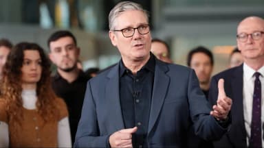 ब्रिटेन में कम्युनिकेशन हेड के बाद चीफ ऑफ स्टाफ का इस्तीफा