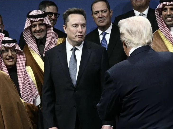 व्हाइट हाउस में सउदी प्रिंस के साथ डिनर प्रोग्राम में शामिल हुए, मस्क ने यूएस प्रेसिडेंट के बिल का विरोध किया था