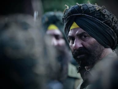 भारत में टोटल कमाई 72 करोड़ के पार; सेकंड डे भी धुरंधर से आगे सनी देओल की फिल्म