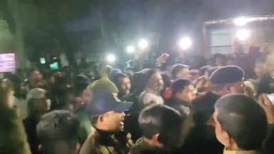 तीन महिलाओं समेत 7 नामजद, कई अज्ञात पर केस दर्ज