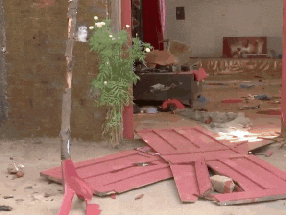 हिंसक झड़प में ASP समेत 20 पुलिसकर्मी घायल; आदिवासी परंपरा से अंतिम संस्कार नहीं करने का आरोप