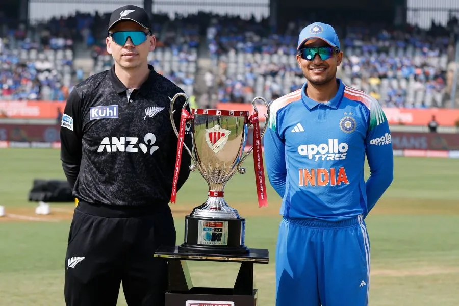 न्यूजीलैंड की बैटिंग शुरू, भारतीय टीम 6 बॉलर्स के साथ उतरी; पंत बाहर