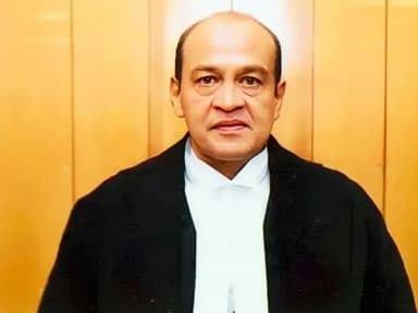 कहा- मेरे घर से कोई कैश बरामद नहीं हुआ; दिल्ली पुलिस-फायर डिपार्टमेंट और CRPF पर फोड़ा ठीकरा