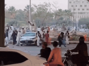 सिंधी कल्चर डे पर बेकाबू हुए प्रोटेस्टर्स, पथराव-तोड़फोड़ के बाद 45 गिरफ्तार, पांच पुलिसकर्मी घायल