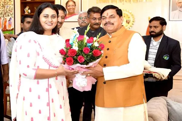 मंत्री श्रेयसी सिंह ने CM और प्रदेश के खेल मंत्री से की मुलाकात