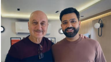 अनुपम खेर की रोहित शर्मा के साथ 'एक्सीडेंटल' मुलाकात; Photos