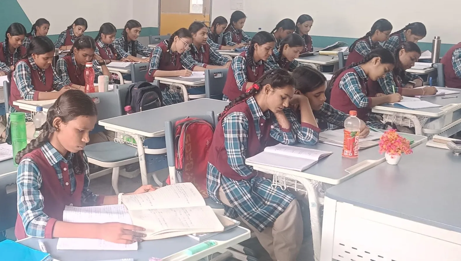 परीक्षाएं सिर पर, फिर लोक शिक्षण संचालनालय की बढ़ी चिंता