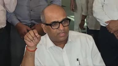 केंद्रीय शिक्षा मंत्री ने माना कि चूक हुई; NTA चीफ बोले- पेपर सिस्टम से लीक नहीं हुआ
