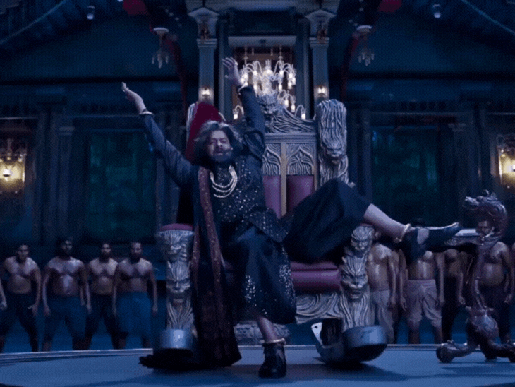 कल 5 भाषाओं में रिलीज होगी प्रभास की 'द राजा साहब', संजय दत्त घोस्ट के रोल में