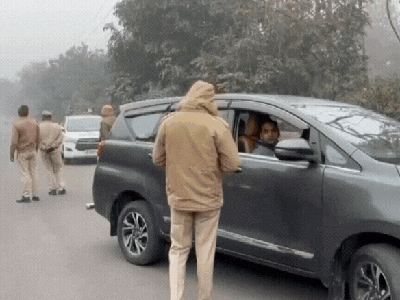 नॉन BS-VI वाहनों पर बैन, प्रदूषण के चलते दिल्ली में आज से सख्ती, संसद में भी चर्चा