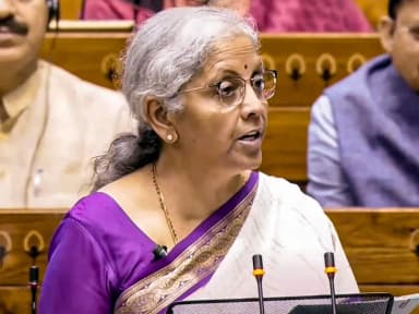 बजट सत्र का दूसरा दिन; कल राष्ट्रपति के संबोधन से शुरू हुआ था सेशन