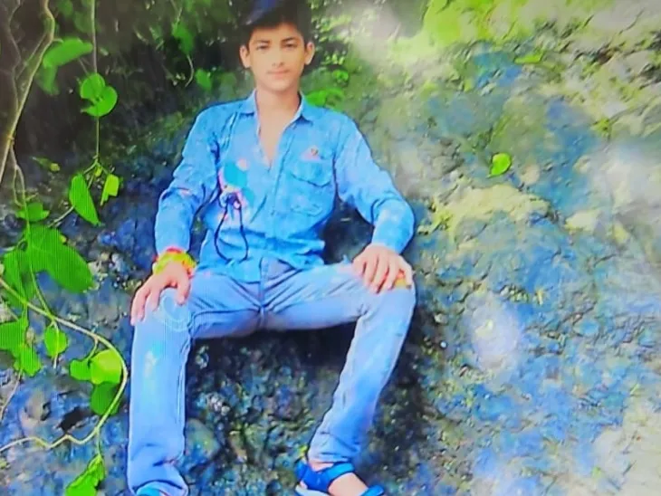 गले में फंस गया था धागा, ज्यादा खून बहने से मौत