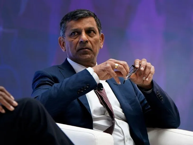 रघुराम राजन बोले- भारत पर टैरिफ बढ़ाने की वजह रूस से तेल खरीद नहीं, ट्रम्प की पर्सनल खुन्नस