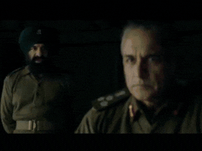 मेजर शैतान सिंह के किरदार में दिखे फरहान अख्तर, बोले- लड़े बिना हार नहीं मान सकता; सलमान ने की तारीफ